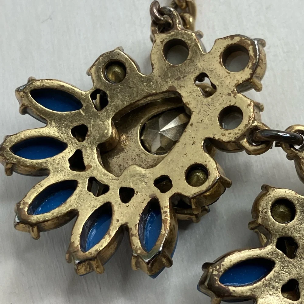 J. Crew Gemstone Cluster Statement Necklace Teardrop Crystals Blue Beige Gold ✨✨ - Picture 9 of 9